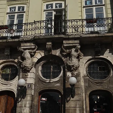 Apartament On Kostiushka דירה *